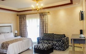 Sibebe Resort